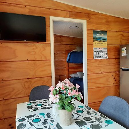 Refugio De La Patagonia Villa Hornopiren Eksteriør bilde
