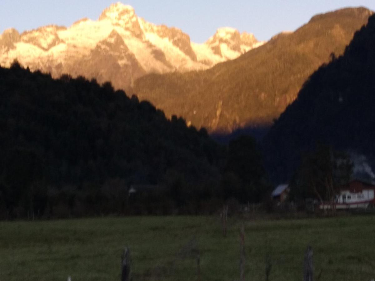 Refugio De La Patagonia Villa Hornopiren Eksteriør bilde